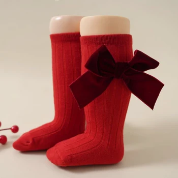 Рождественские Носки для маленьких девочек С милым бантом, длинные носки-трубочки, мягкие чулки, детские нескользящие носки 0-4 лет