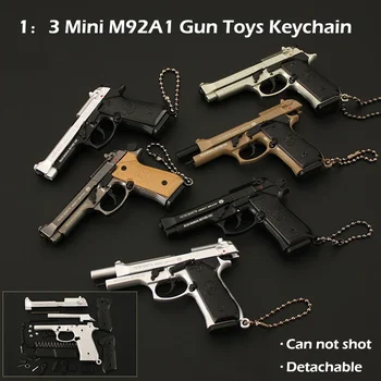 Новый высококачественный 1: 3 Мини Beretta M92A1 Съемный игрушечный брелок из сплава с подвеской в виде пистолета, креативные игрушки