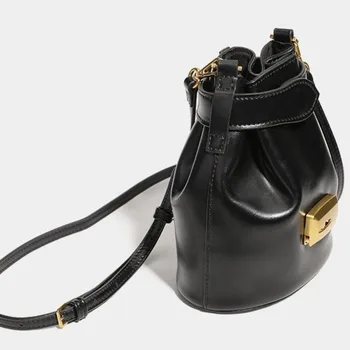 Сумка-ведро, сумка через плечо, женская новая сумка-ведро с нишей под мышкой, высококачественная ручная сумка с диагональным крестом на одно плечо Изображение 2