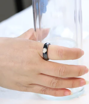 Модное керамическое кольцо с белым и черным сердечком С фианитами, ювелирные изделия Оптом, Женские обручальные кольца для вечеринки Изображение 2