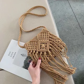 Хлопчатобумажная нить через плечо соломенная сумка в этническом стиле ручной работы с выдолбленной кисточкой маленькая свежая корейская версия сумки Изображение 2