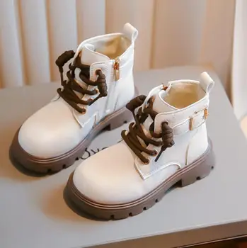 Обувь для девочек 2023 Новые детские полусапожки в британском стиле, модные нескользящие детские зимние ботинки, обувь для зимних видов спорта для мальчиков, кроссовки