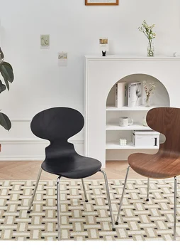 Кресло из массива дерева в скандинавском стиле, обеденный стул ant, домашний современный минималистичный стул для кафе, стул для отдыха, чтобы обсудить стулья. Изображение 2